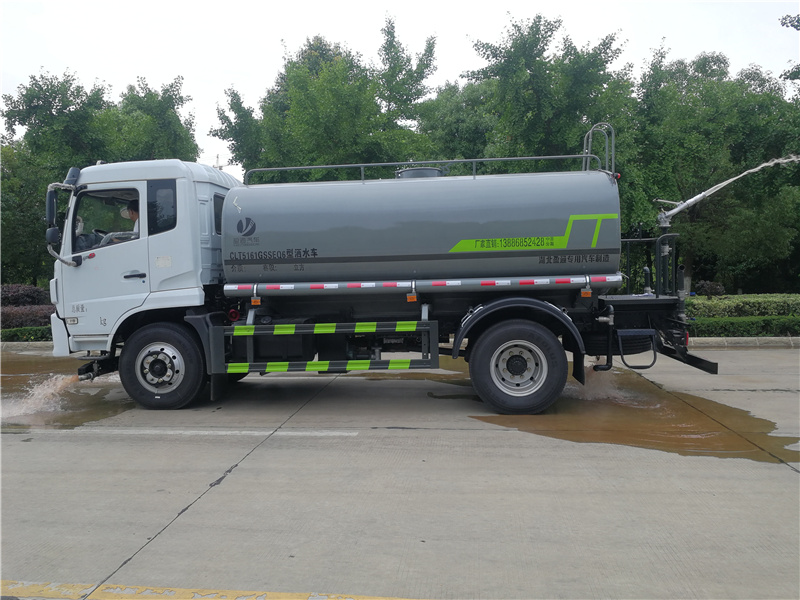 �|�L(f��ng)12��ԡ���͈�r