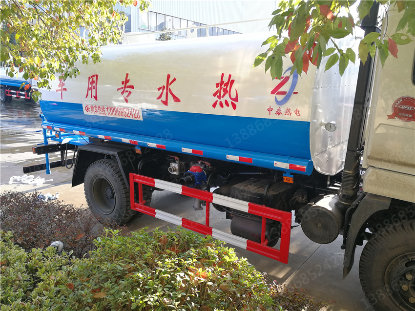 溫泉水運輸車多少錢一輛