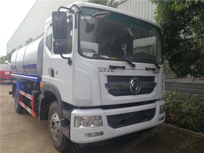 CLT5070GPSEQ6B型綠化噴灑車圖片|參數(shù)|配置|價(jià)格